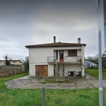 Bed & Breakfast Maison Ok Riba Aeroport