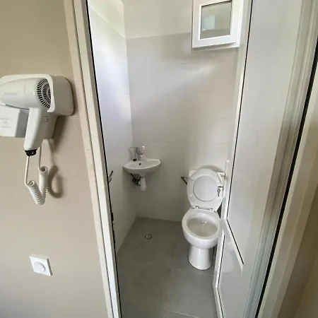 Maison Ok Riba Aeroport Bed & Breakfast